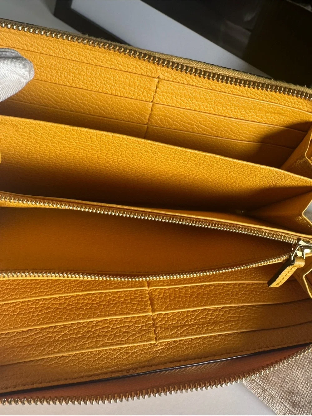 Gucci Yellow Embossed Logo Pebbled Leather Zip Around Wallet w/ Box and Dusty ⭐